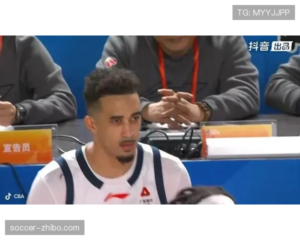 新疆终结对广东连败纪录 主场爆冷提振球队士气 新疆终结对广东连败纪录 主场爆冷提振球队士气